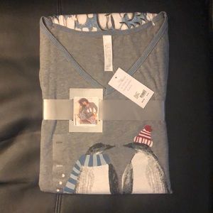 BNWT Sleepwear by Cacique size 22/24 set